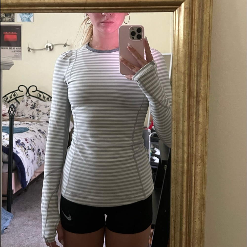 lululemon top